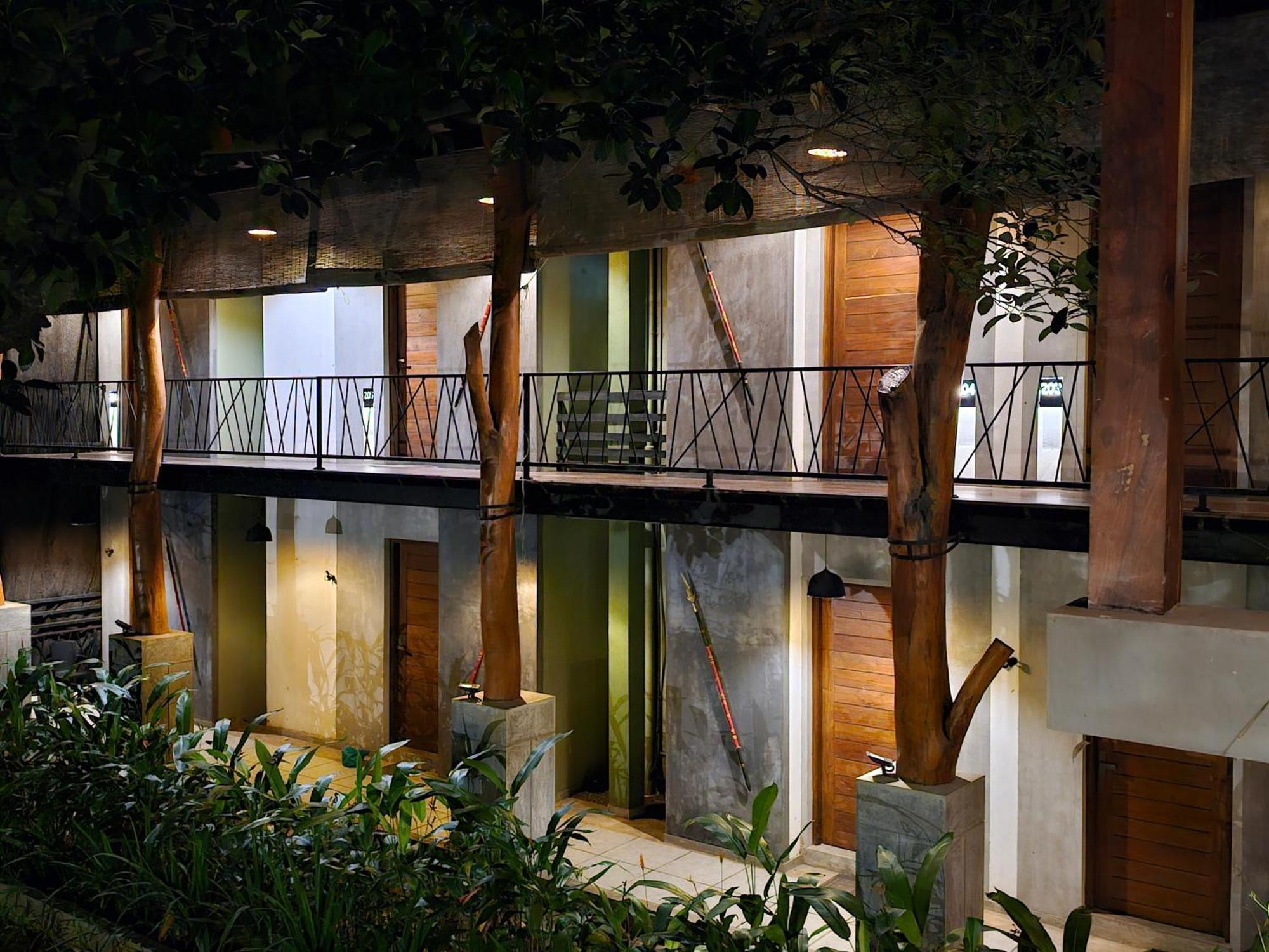 אודוואלאווה Royal Tusker Hotel מראה חיצוני תמונה